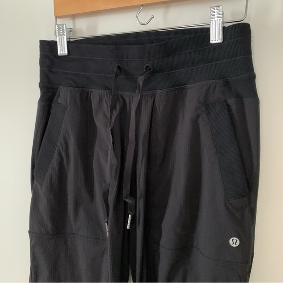 Dance Studio Mid-Rise Pant Regular Black Sz 4 LIKE-NEW - Picture 8 of 12